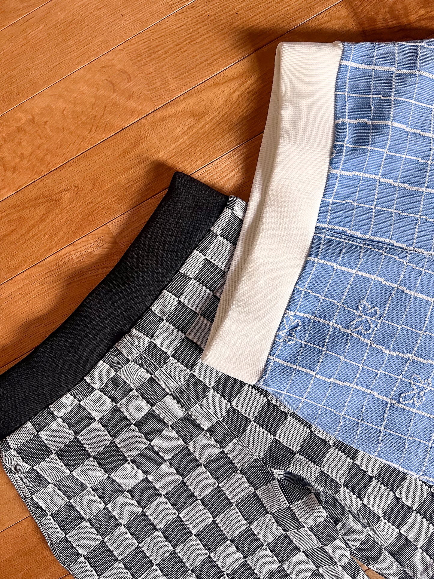 Ribbed Fitted Short | B&W / Checkered