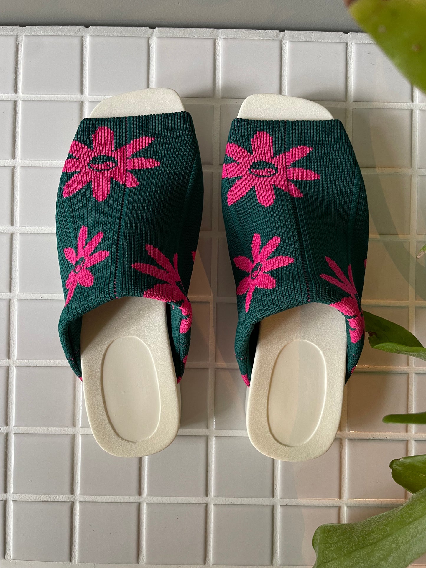 Flossy / Sandals / Flower