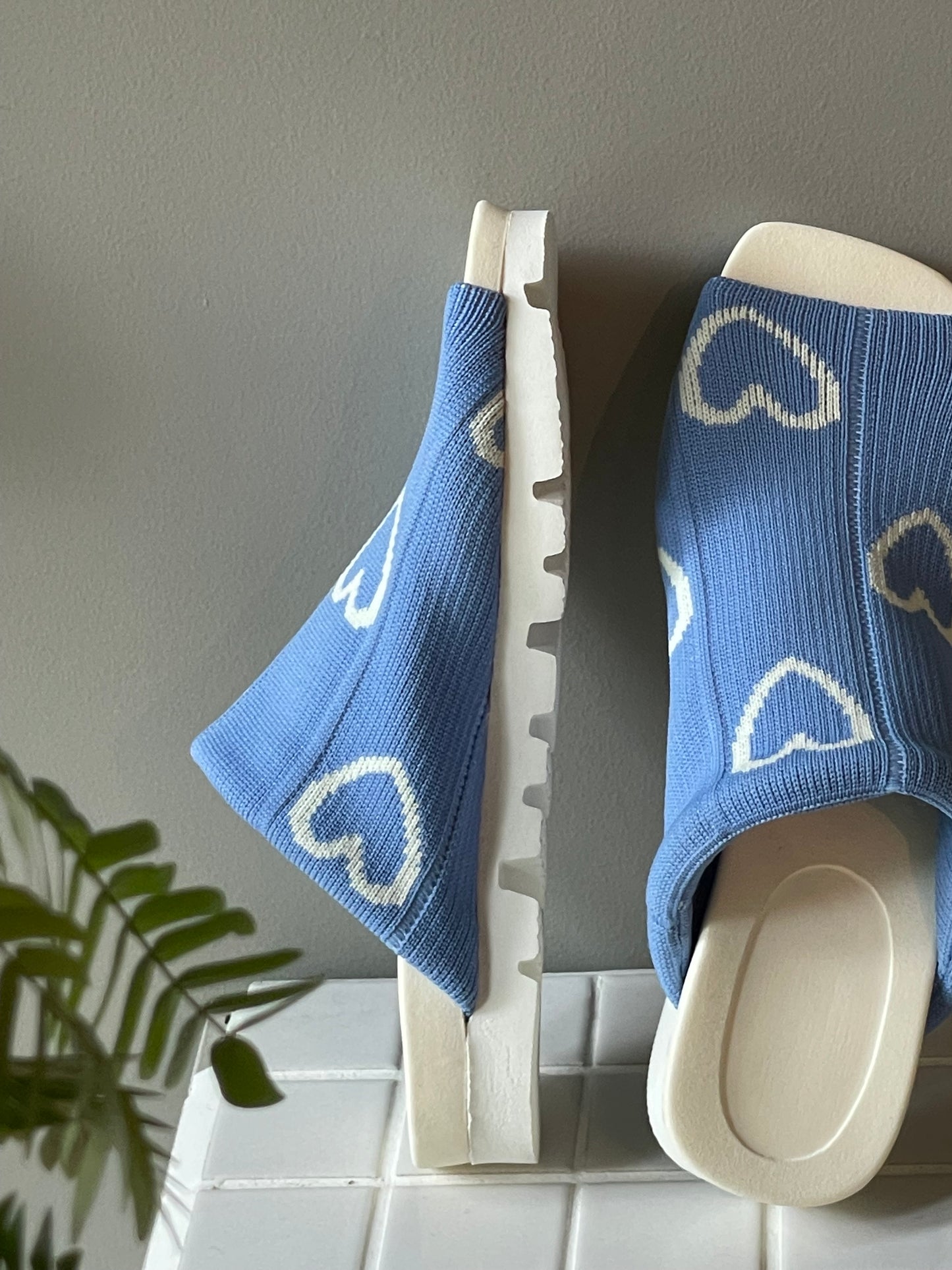 Flossy / Sandals / Heart