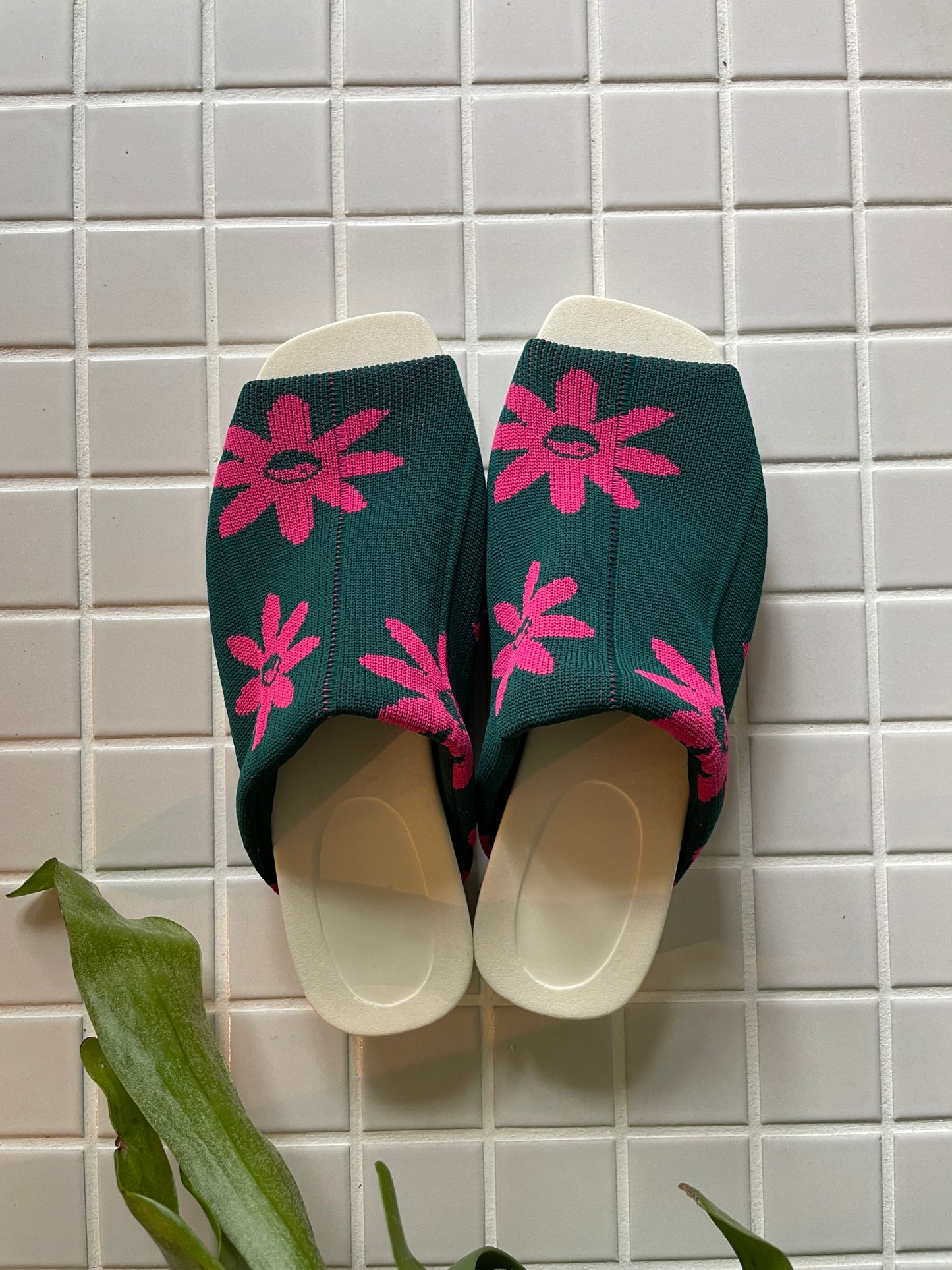 Flossy / Sandals / Flower
