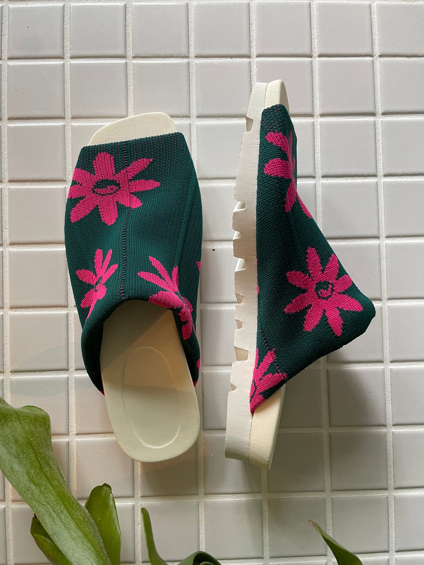 Flossy / Sandals / Flower